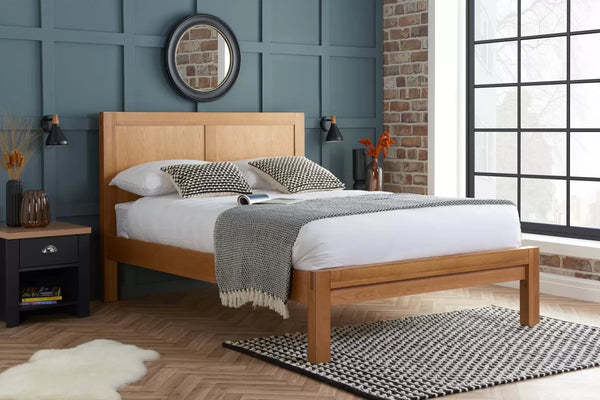 Bellevue Oak Frame - from £579
