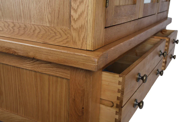 Turin Oak
