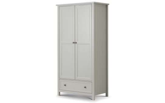 Maine Dove Grey Bedroom